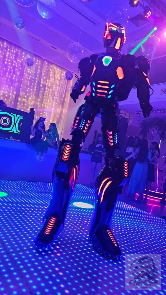 Robô de LED Mandala em evento corporativo